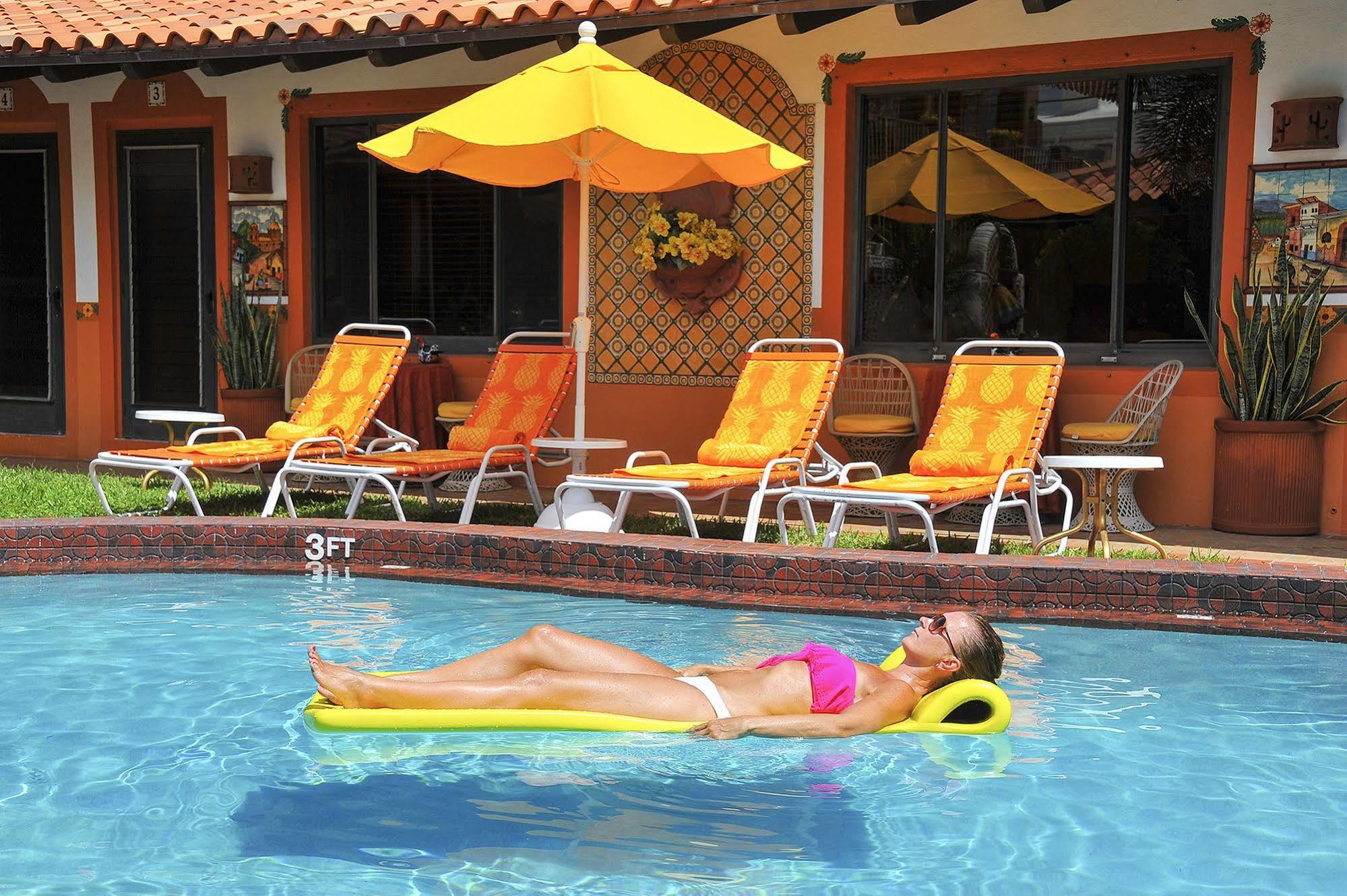 Blue Seas Courtyard Otel Lauderdale-by-the-Sea Dış mekan fotoğraf